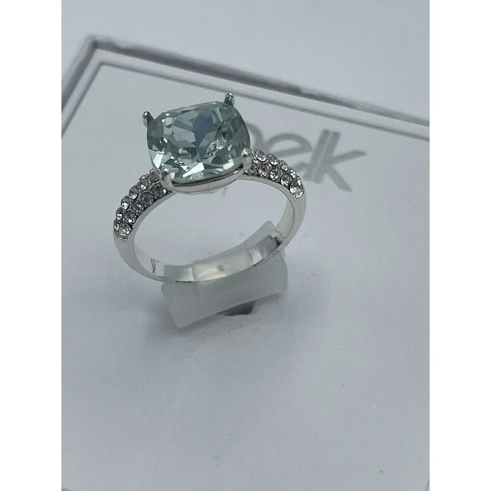 Belk Silver Tone Mint Green CZ Ring Sz 7 New